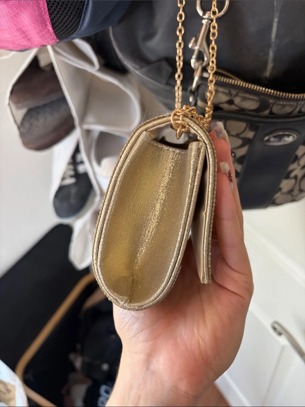 Gold Rhinestone Chain-Handle Evening Clutch - Picture 4 of 9